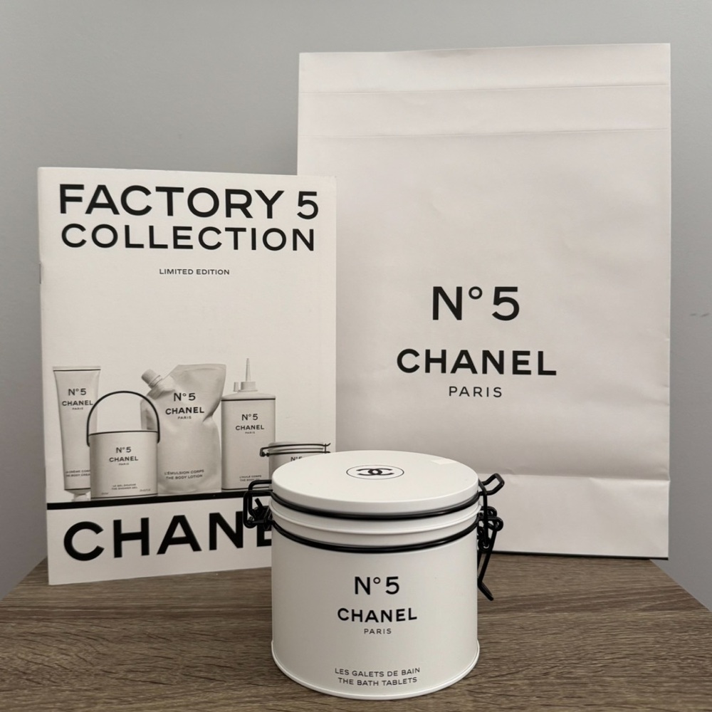 NEW RARE Chanel N°5 The Bath Tablet Factory 5 Collection Tin 10 Tabs/Bag/Booklet